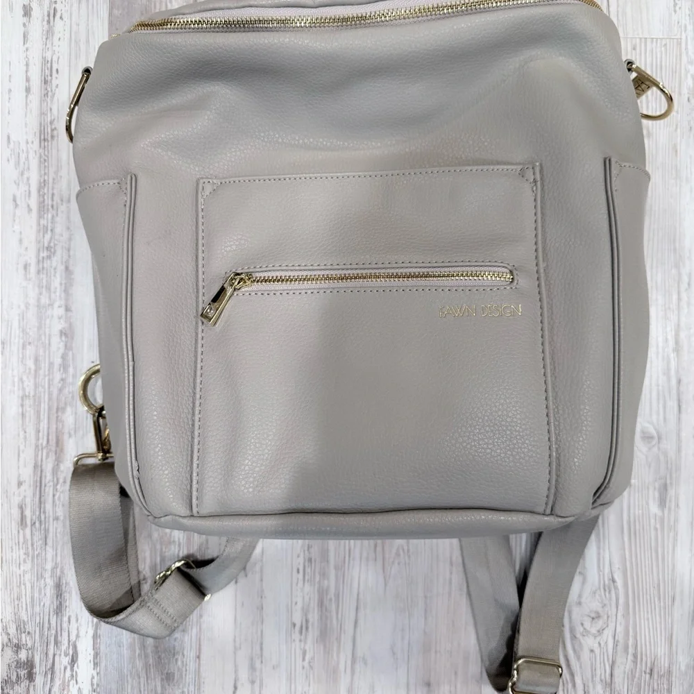 Fawn Design Light Gray Baby Bag